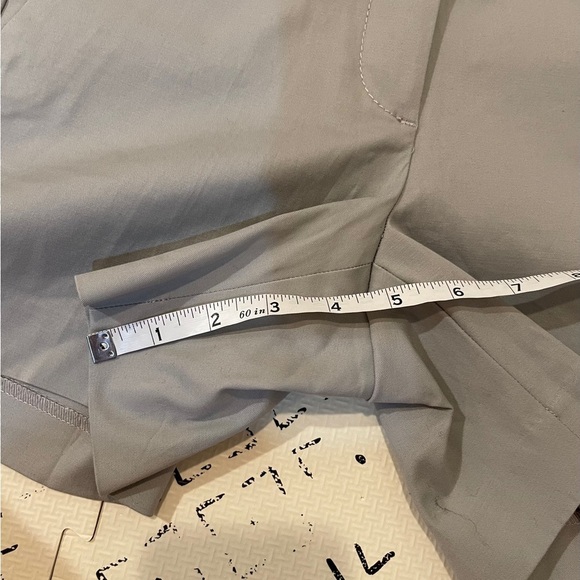 NWT Ann Taylor‎ modern fit metro short 2P - Picture 3 of 6